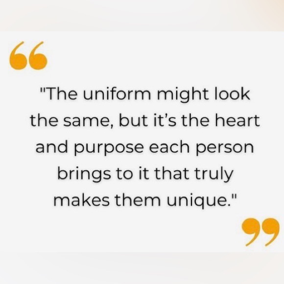 #16 MANDALA ~ Eggplant Purple Short Sleeve Drawstring Waist Scrub Set size M - Picture 10 of 10